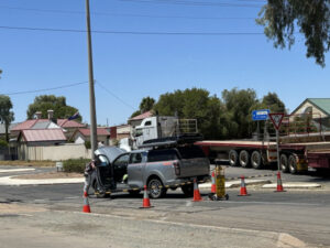 Car trouble diverts traffic